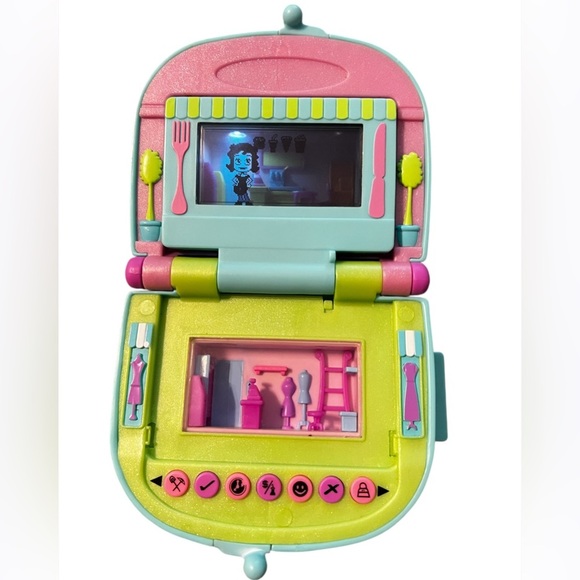 2005 Pixel Chix Love 2 Shop Salon/Pet Store Mall Interactive Purse Mattel Works - Picture 1 of 9
